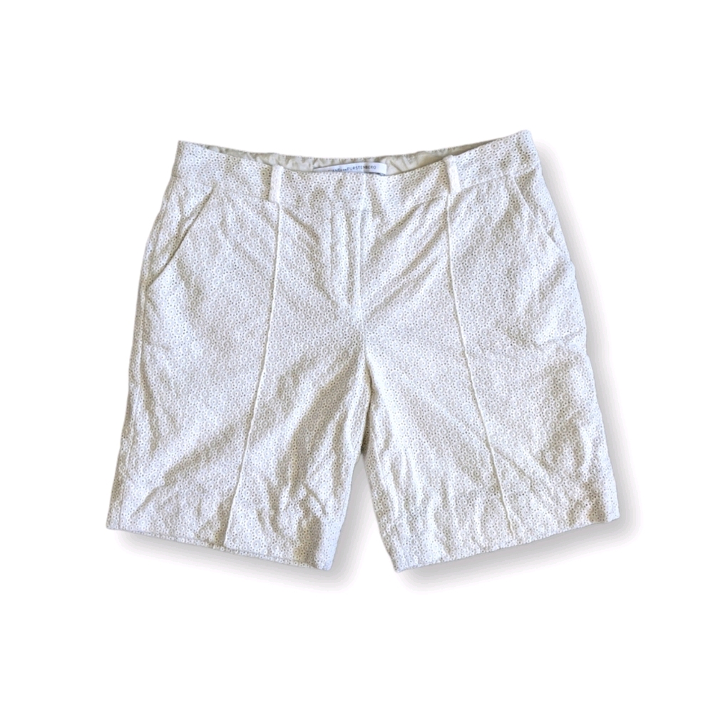 Diane VON Furstenburg White Eyelet Lace Shorts 4